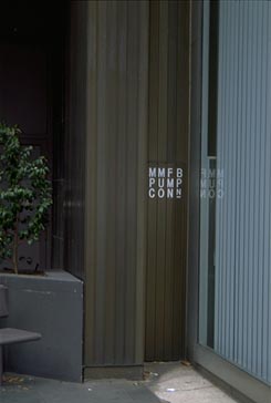 032