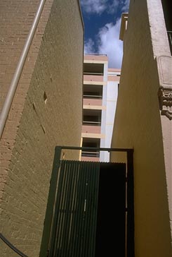 074_1