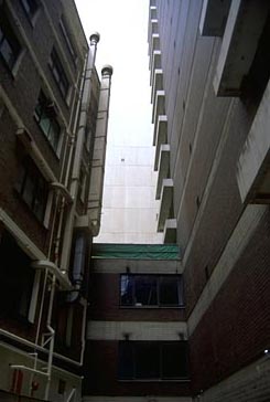 083_1